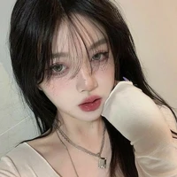 Lục Hoàng Ngân-bff nu9