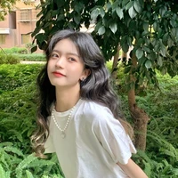 Diệu Ái Huê - bff Linh