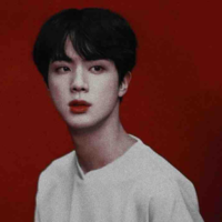 Kim SeokJin- mama Tae 