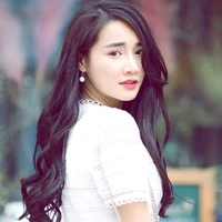 Nhã Phương(Mẹ Tuấn)