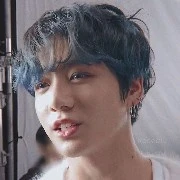 Jeon  JungKook(kookie)