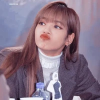 Lalisa Manobal