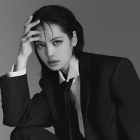 Lalisa Manobal