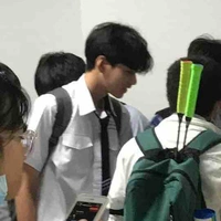  Huỳnh Bách