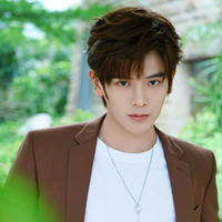 Lục Nhạc,LN