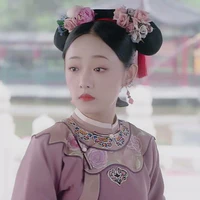 Anh Tâm{Nô tì thân cận của nàng}
