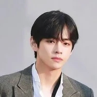 Kim Taehyung [ V ]