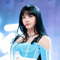 Lalisa Manoban -Y-