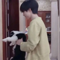 Hạ Tuấn Lâm_cậu