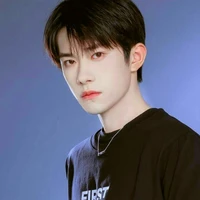 Dịch Dương Thiên Tỉ (Sư phụ)