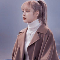 Lalisa Manobal [ cô - Li ]