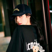 LaLisa Manobal - Nàng