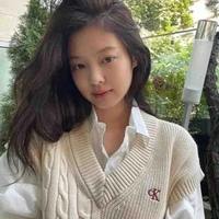 Kim Jennie-em