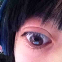 Corona đáng yêu tác giả