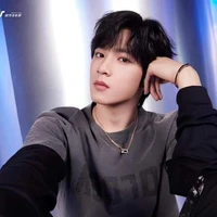 (Anh) Lưu Diệu Văn