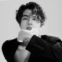 Kim Seok Jin_[Appa_Ông Kim]