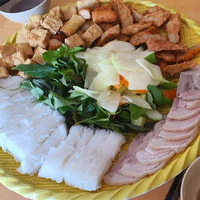 nhân vật quần chúng