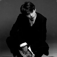 Min Yoongi_ Hắn