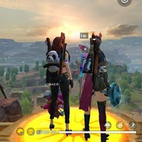 P.Linh👉👑👈(tg+hiệu trưởng+chị Ái)