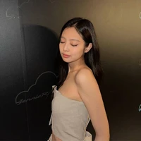 Kim Jennie ( em )