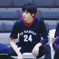 Lưu Diệu Văn(anh)