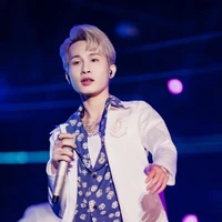 tuấn