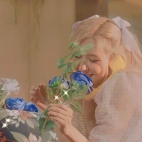 Tác giả Ms. Ariel