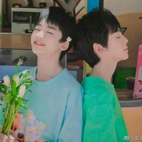 °TG Hướng nội√