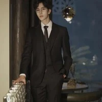 Hàn Công Huấn- ba n9