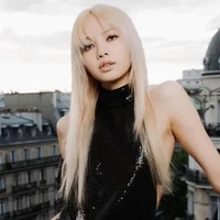 Lalisa Manoban (cô)