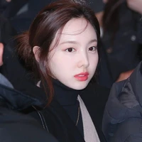 Im Nayeon