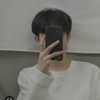 Dương Dĩ An/bạn thân nam9