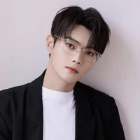 Hứa Khải_nam9