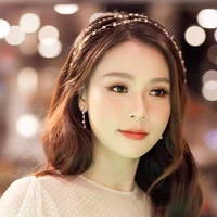 Sam(chị của Huy)