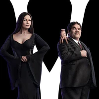 Gomez và Morticia