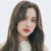 Sarocha Chankimha(Freen/Y)