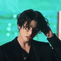 JEON JUNGKOOK [ hắn]