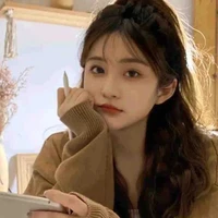 nu9-Nguyễn Hoàng Gia Vy