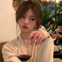 Thiệu Cẩn Huyên (cô)