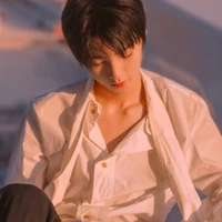 Vương Tuấn Khải_Anh họ cậu