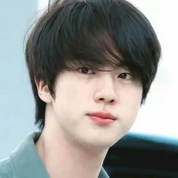 Kim Seokjin - anh họ Yoongi