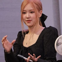 rose chị jimin
