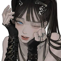 Hạ Liên Nhi (em gái cậu)