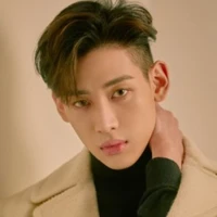 Kunpimook Bhuwakul [ BamBam ]