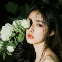 Hàn Tuyết Mai "mẹ nu9"