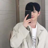 Hồ Bá Triết (bạn thân na9)