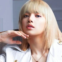 LaLiSa Manobal [ Cô ]