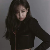 Jennie Kim ( em )