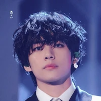 V/Kim TaeHyung