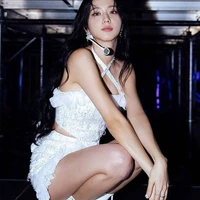 Jisoo (chị)